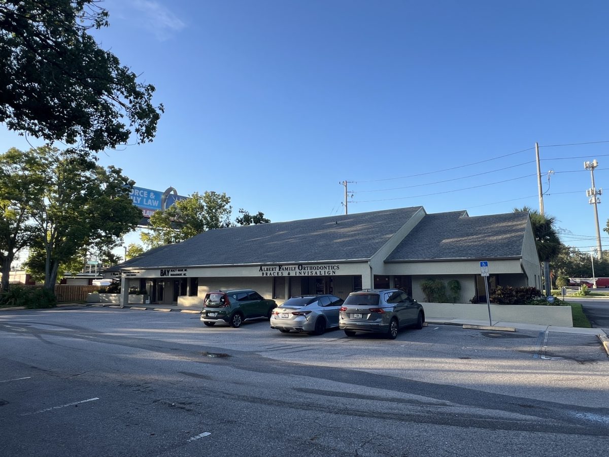 Palm Lake Square Retail / Medical Office Condo